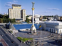 kiev-centralsquare.jpg